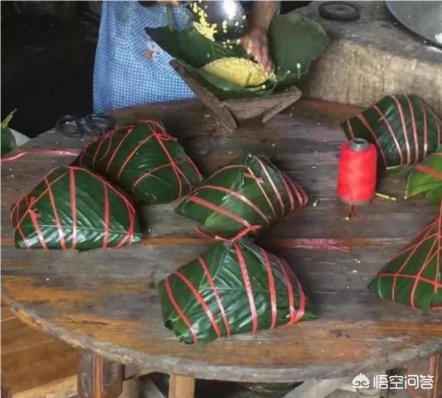你們家鄉(xiāng)春節(jié)必須吃的東西是什么呀？